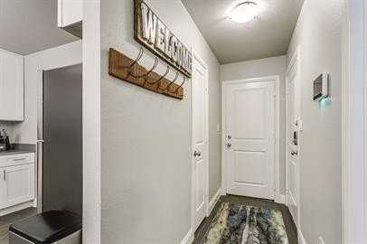 3900 Sheraton Rd - Photo 3 of 35