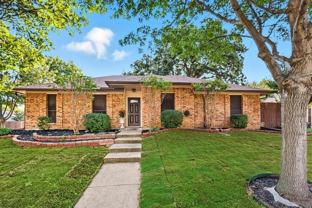 200 Timber Ridge Ln - Photo 1 of 1