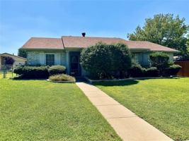 featured image of 1828 Stockton Trl