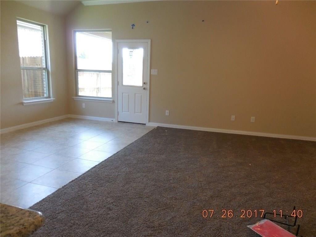 12828 Coast Way - Photo 5 of 12