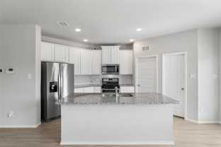 3019 Aqueduct Ave - Photo 1 of 1
