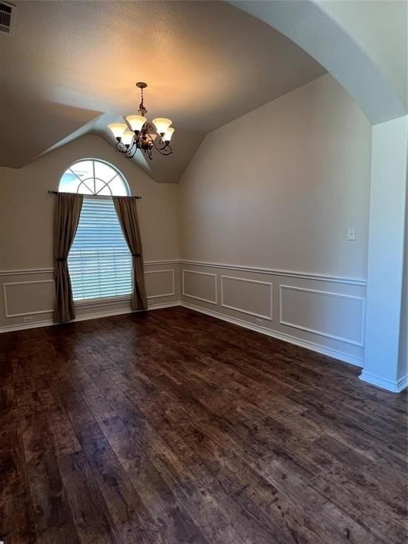 804 Whitley Ct - Photo 5 of 14