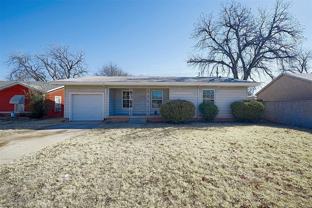 1133 Green St - Photo 1 of 1