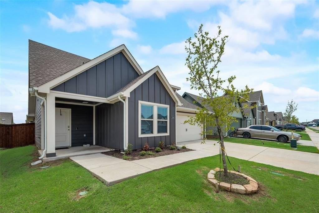 13140 Sanctuary Drive - Photo 3 of 18