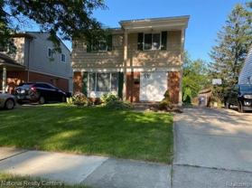 709 N Edison Ave - Photo 1 of 1