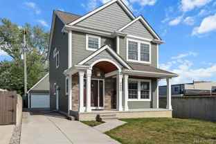 3450 Buckingham Ave - Photo 1 of 1