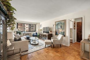 16 W 16th St #10WN - Photo 1 of 1