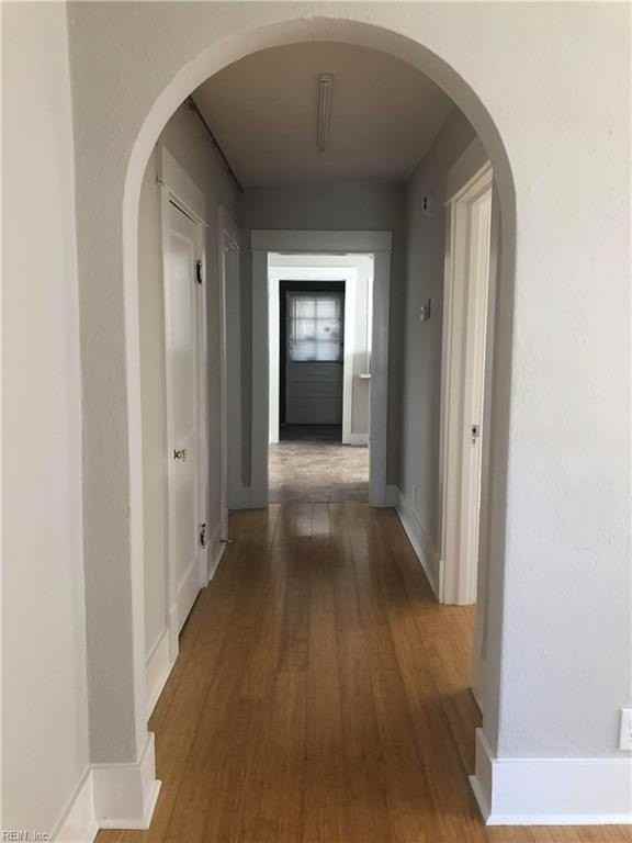 180 W Balview Ave - Photo 2 of 13