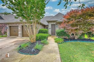 1602 Ne Greenbrier Rd - Photo 1 of 1