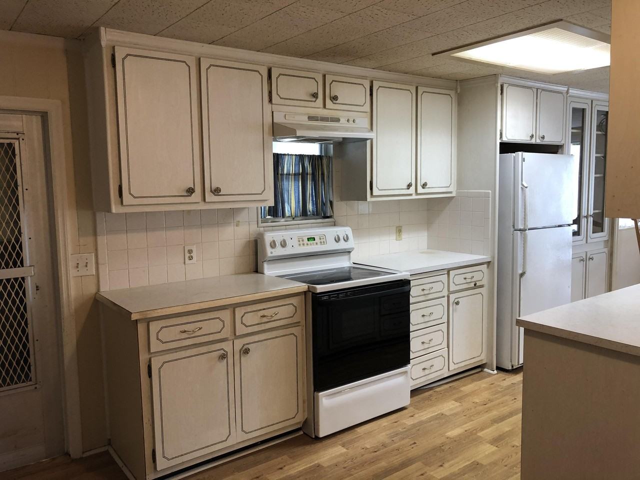 1511 Southwest 65th Terrace - Photo 7 of 13