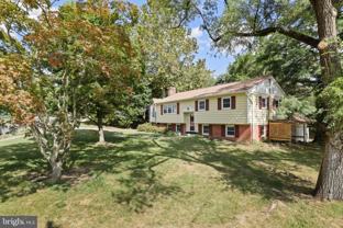 5812 Helmsdale Ln - Photo 1 of 1
