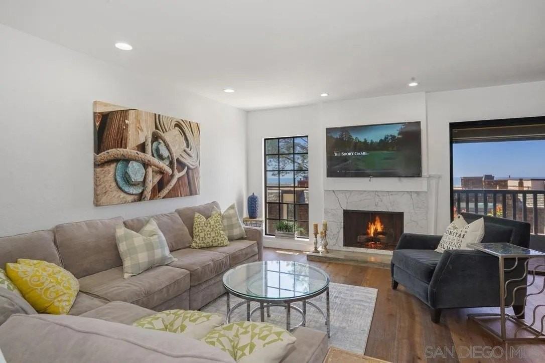 13053 Caminito Del Rocio - Photo 3 of 49