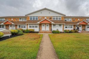 featured image of 703 N Oxford Ave