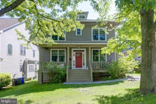 1105 N Sycamore St - Photo 1 of 1