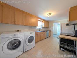 featured image of 7 Patrick St