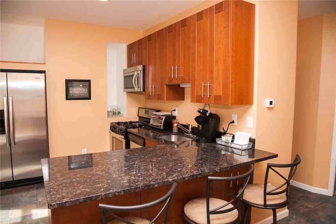 2701 Mission St #1 - Photo 4 of 21