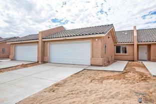 7361 E 38th Ln - Photo 1 of 1