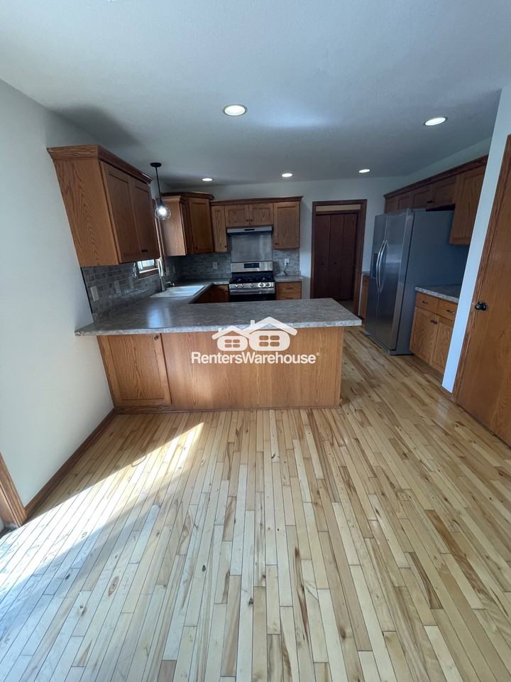 6311 Fairway Drive Northwest - Photo 6 of 35