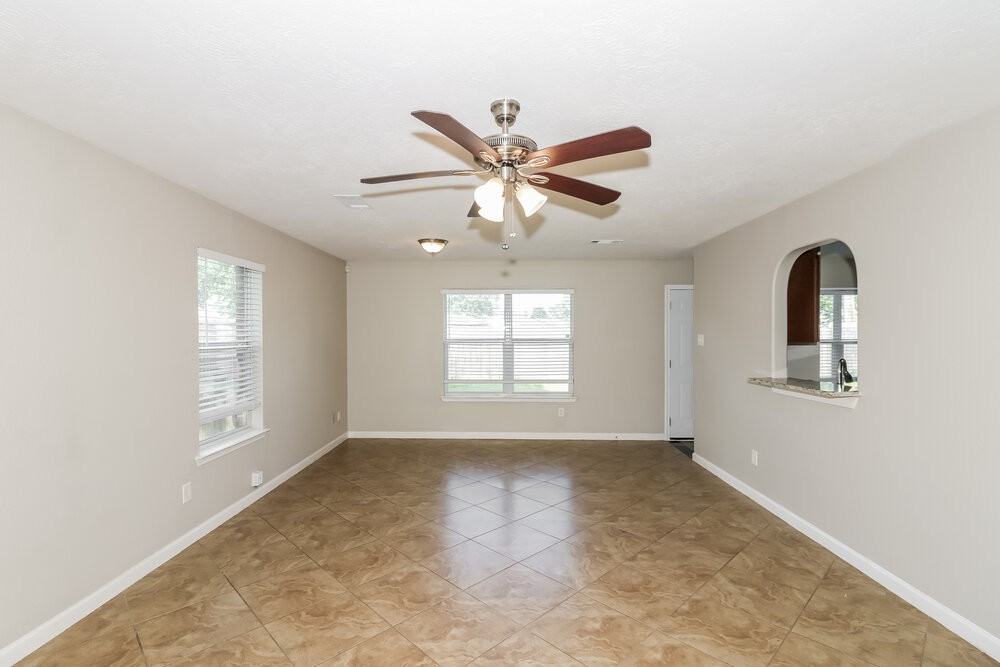 15034 Ralston Rd - Photo 5 of 16