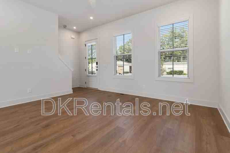 964 Bibbs Cir Nw - Photo 3 of 24