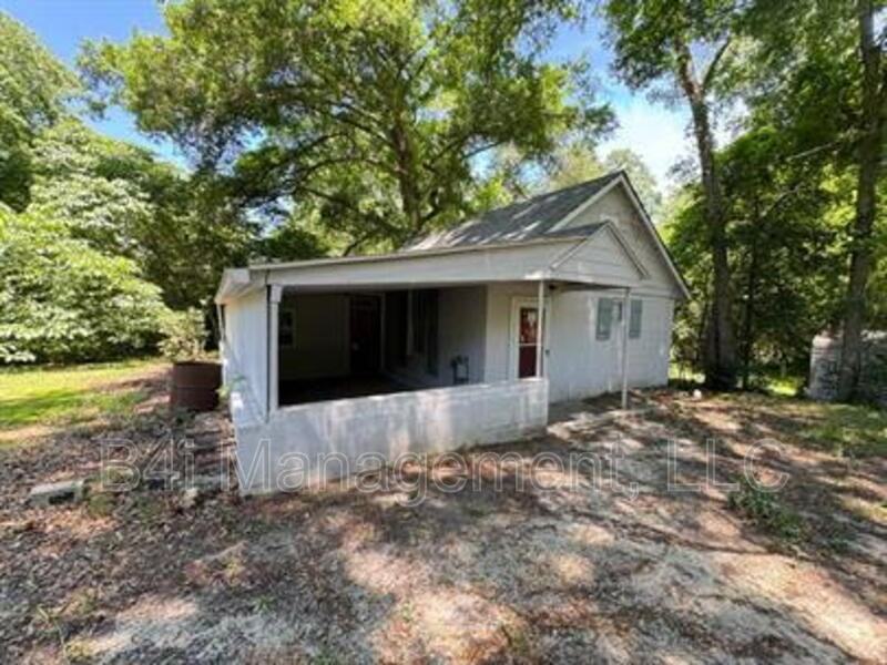 2609 Avalon Road - Photo 2 of 16