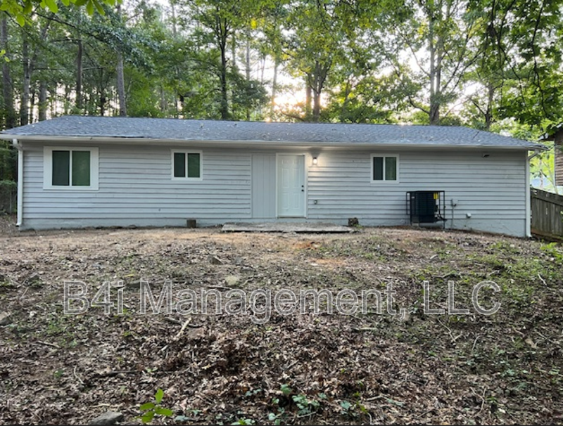 8103 Creekstone Ct - Photo 2 of 37