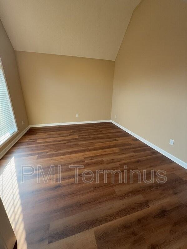 6122 Farmwood Way Southeast - Photo 5 of 45