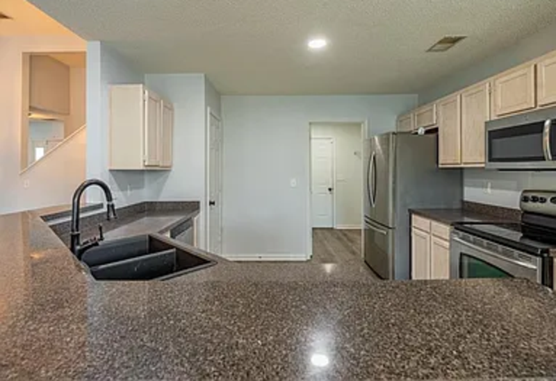 112 Edgecliff Way - Photo 6 of 21