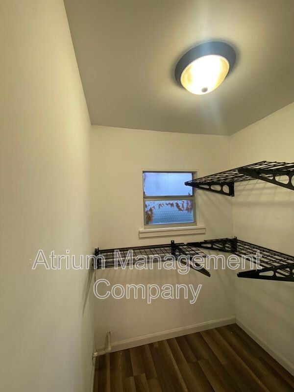 2700 S Brown Ave #B - Photo 6 of 6