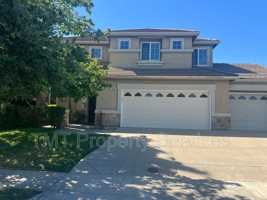 featured image of 3260 San Salvador St