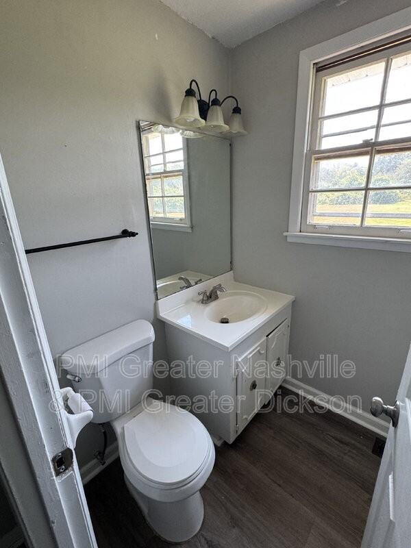 735 Mcpherson Dr - Photo 7 of 13