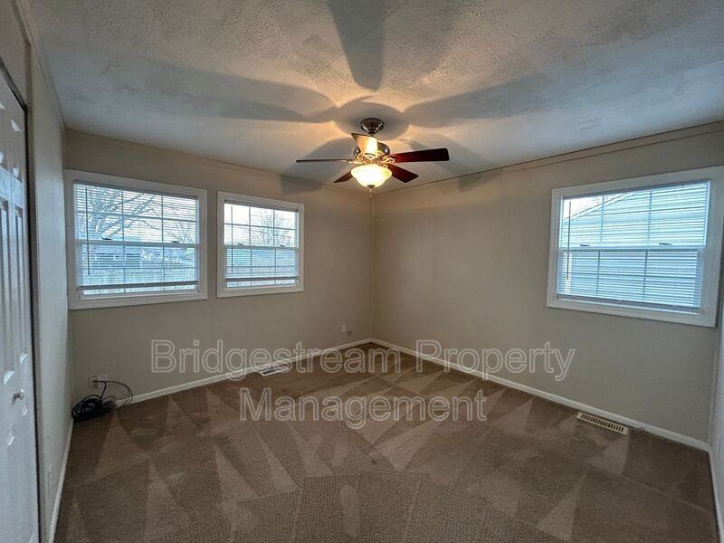 2937 Prentice Dr - Photo 6 of 7