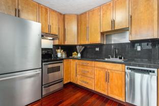 1645 Emerald St - Photo 1 of 1