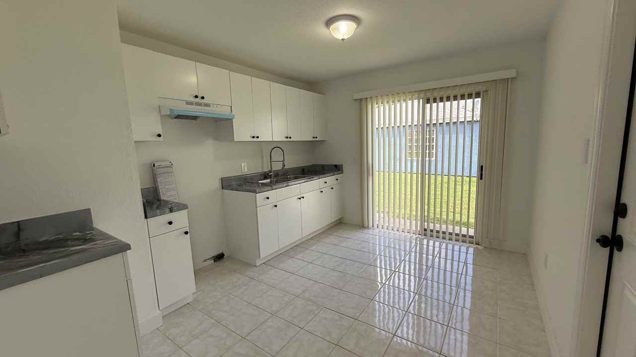 20021 Isobar Ave - Photo 4 of 10