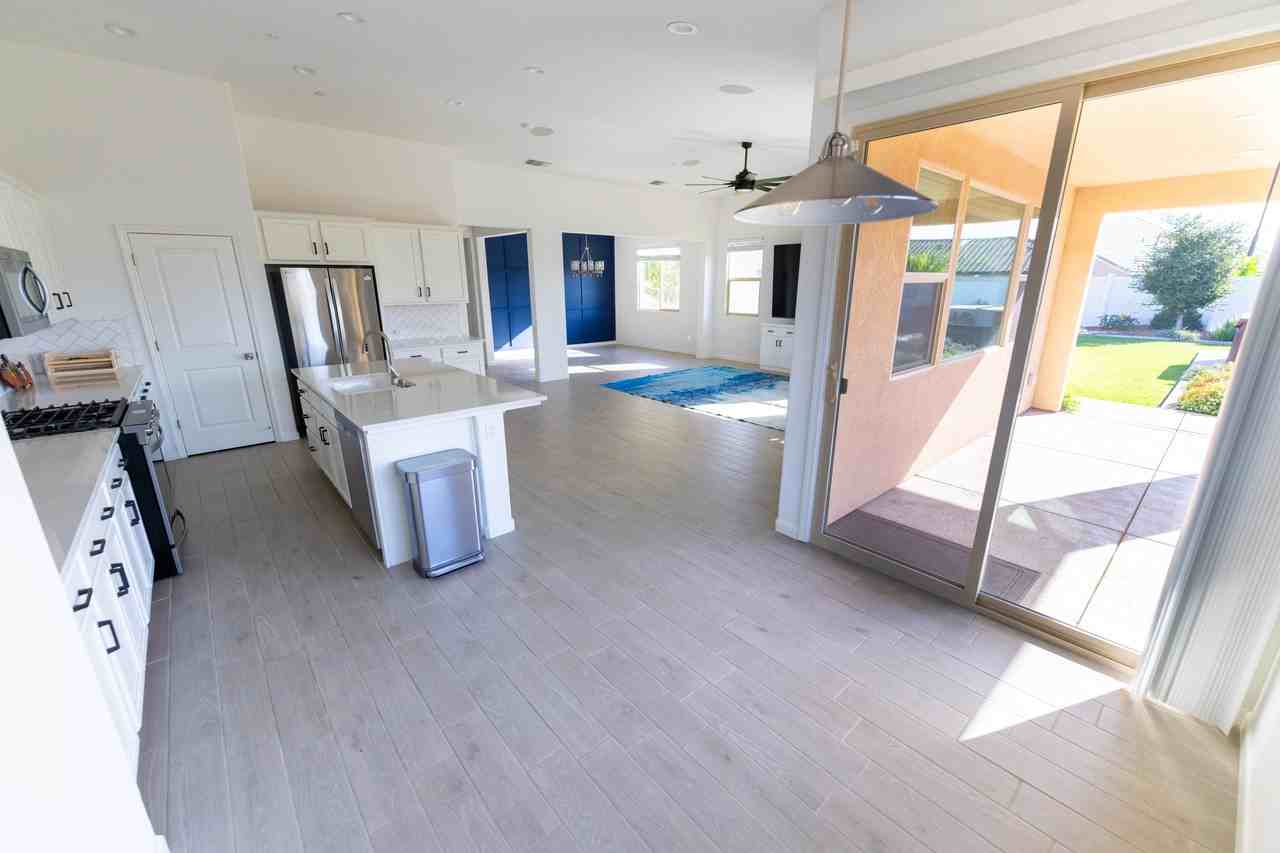 1705 Brickhill Ct #NA - Photo 3 of 17