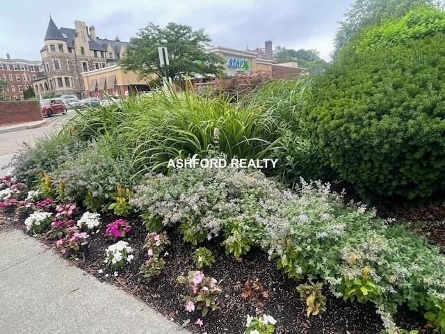 Beacon St #1413 - Photo 7 of 11