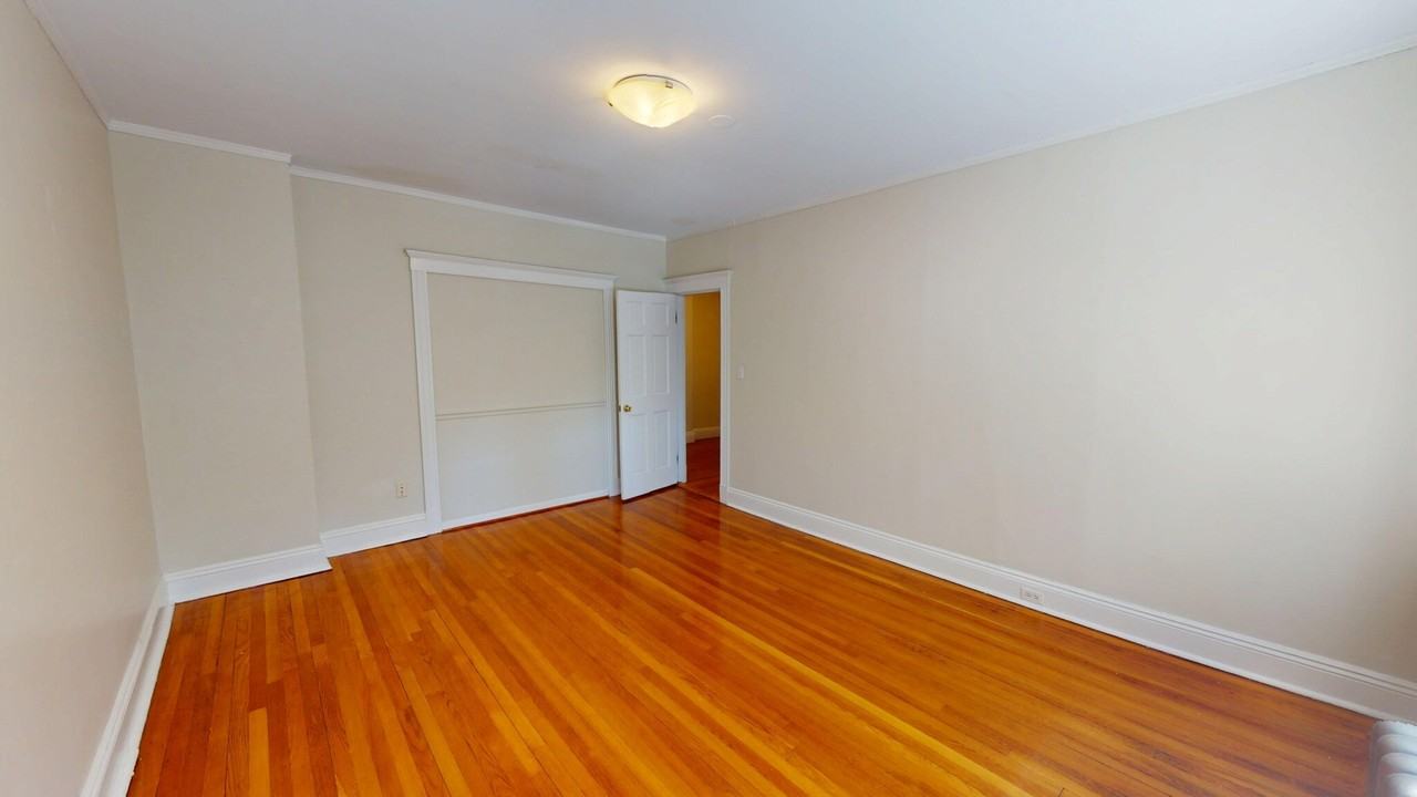 1943 Commonwealth Ave #26 - Photo 4 of 6