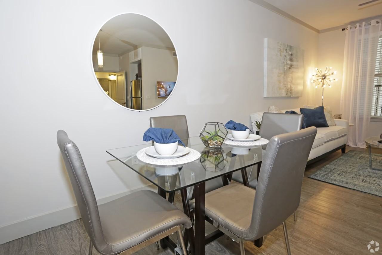 494 North Humble Street #KLG2 - Photo 3 of 16