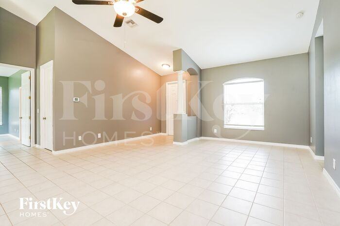 6040 Stratton Rd - Photo 2 of 15