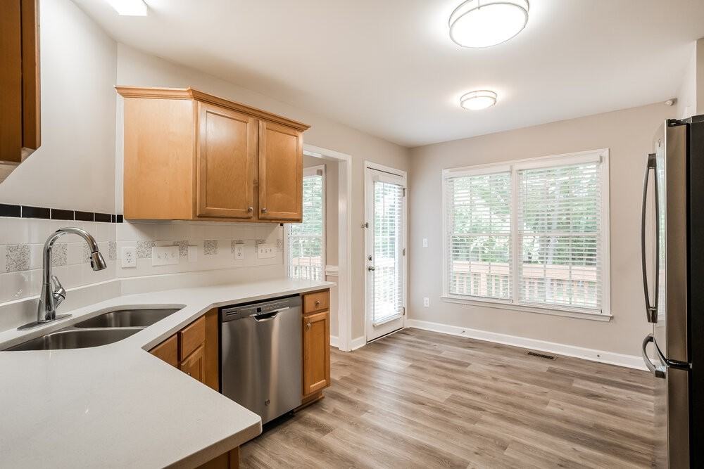 508 S Allen Rd - Photo 7 of 17