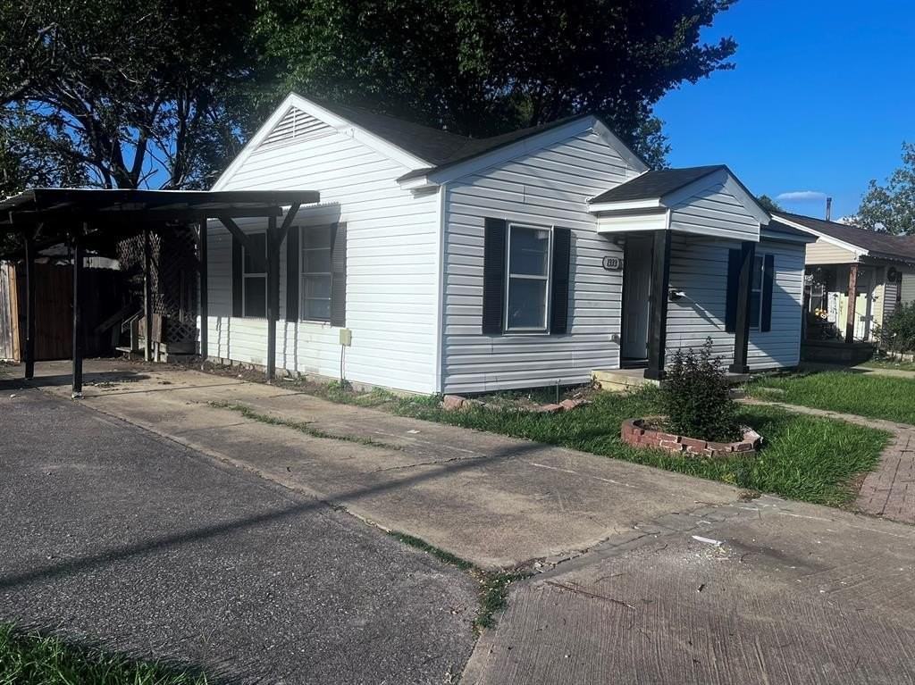 1333 Meadowbrook Dr - Photo 2 of 18