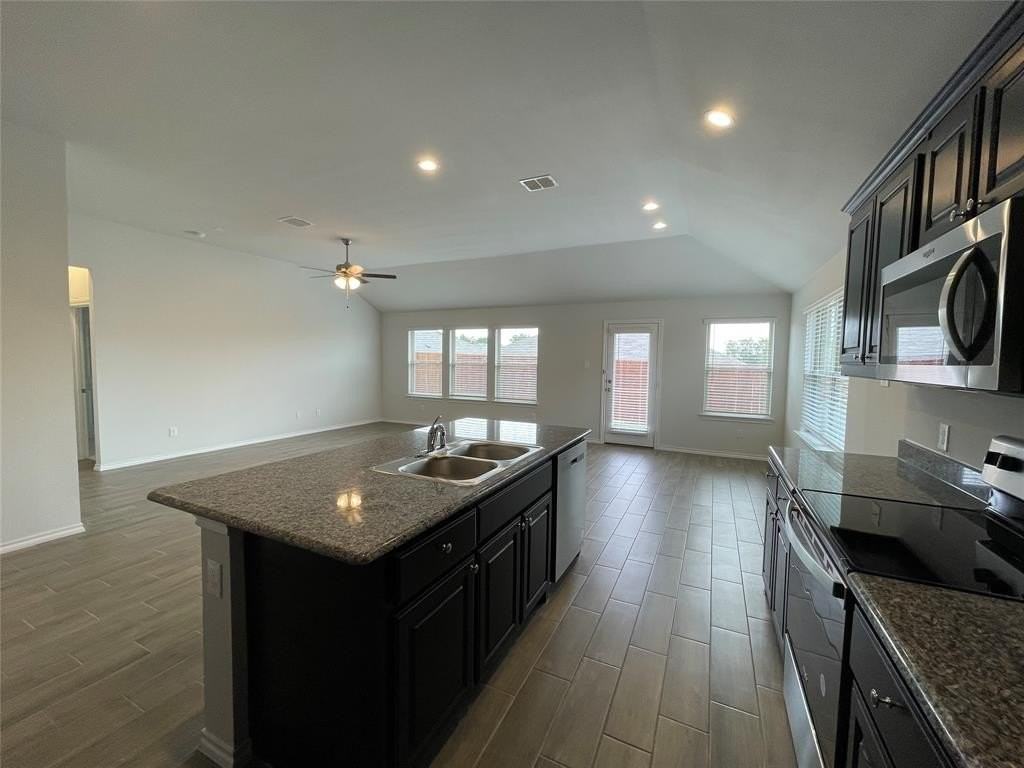 5800 Utopia Drive - Photo 7 of 26