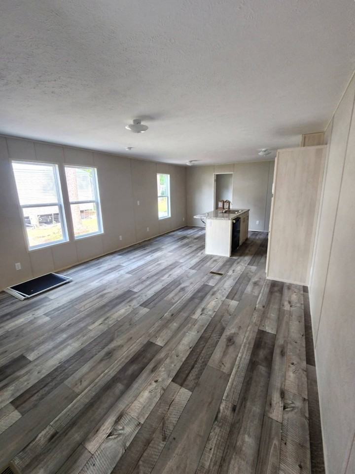 14142 Lorraine Rd #38 - Photo 6 of 12