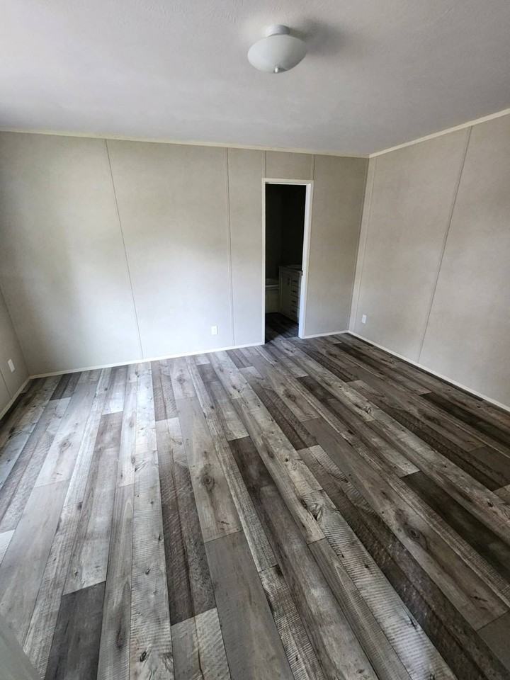 14142 Lorraine Rd #38 - Photo 7 of 12