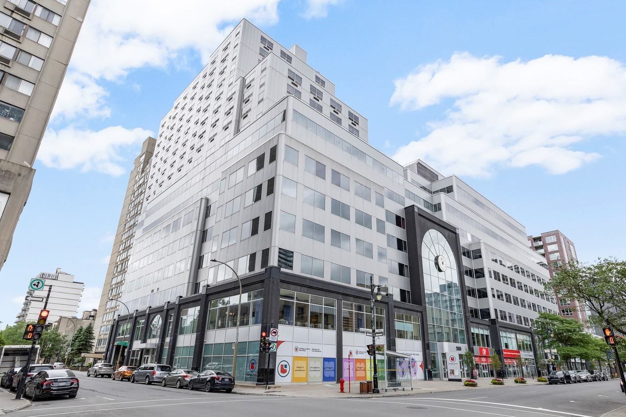 1390 Rue du Fort #1215