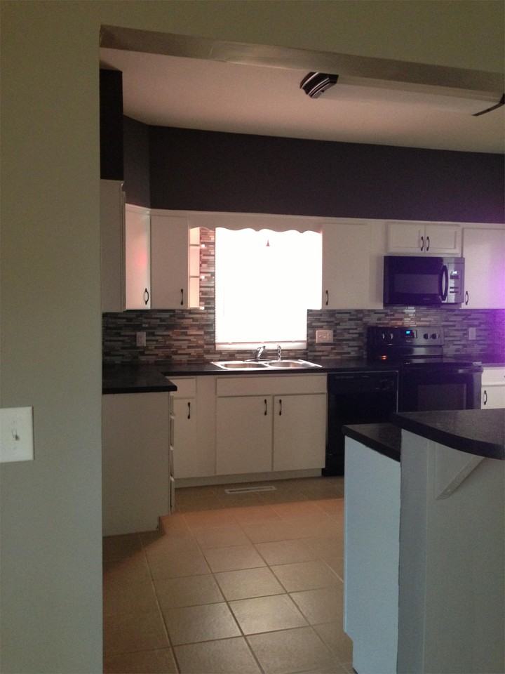 322 N Central Ave - Photo 2 of 20