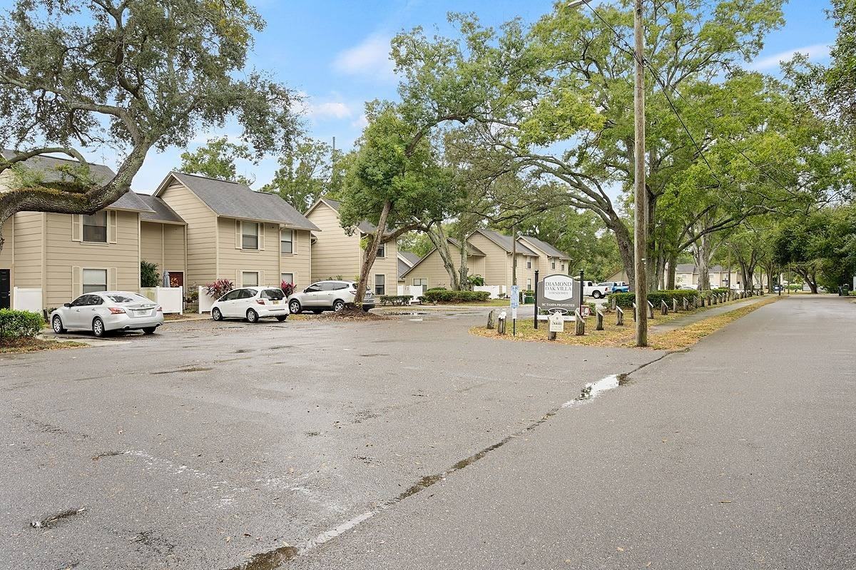 2568 Monica Ct - Photo 2 of 16