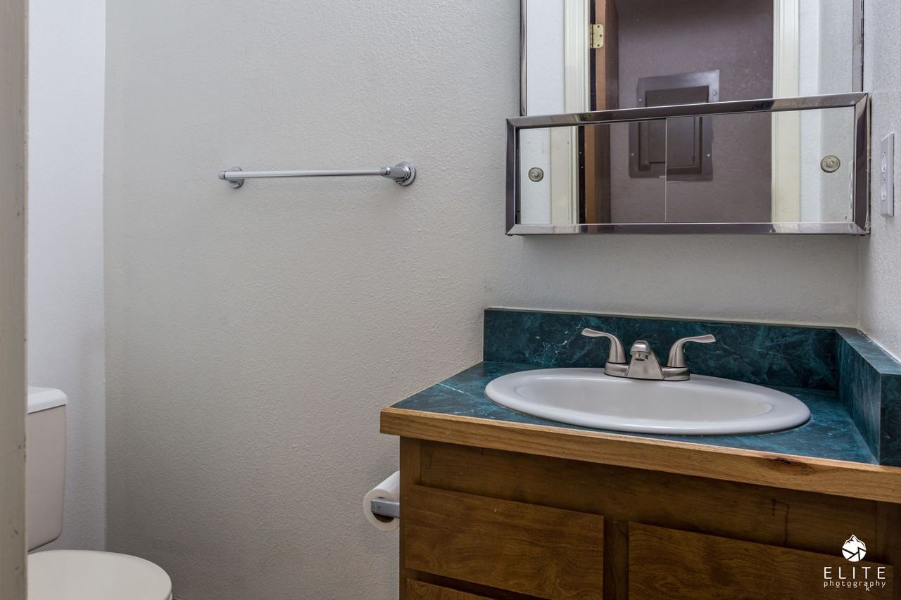 8121 E 16th Ave #3 - Photo 5 of 10