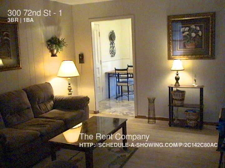 300 S 72 St #1 - Photo 2 of 8