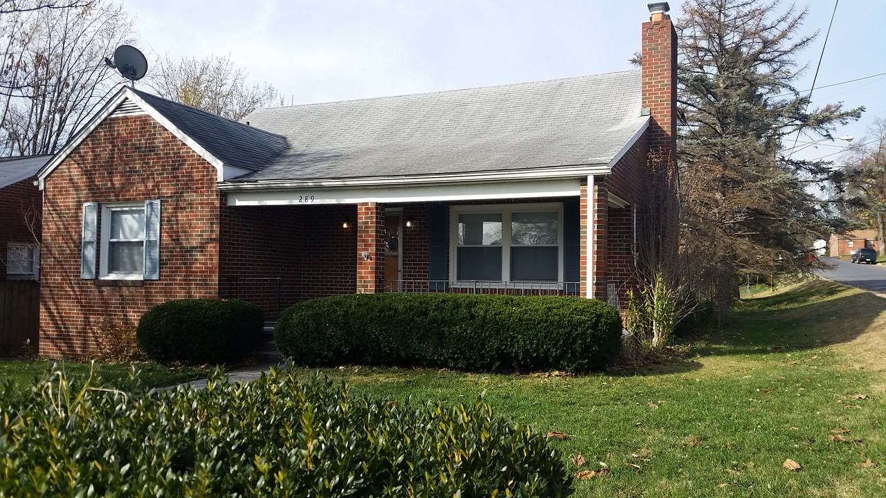 289 Stonewall Street - Photo 2 of 21